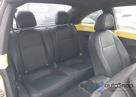 2013 Volkswagen Beetle 2.5L из США, поврежденный, VIN 3VWHX7AT7DM604449